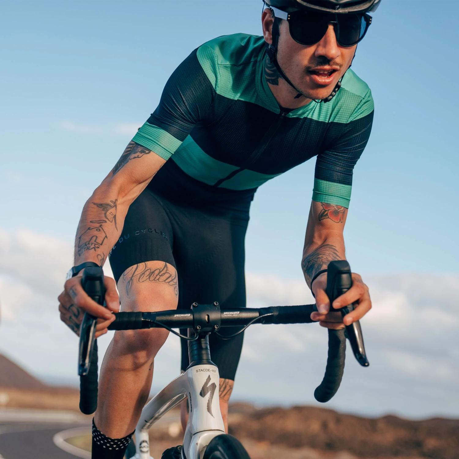 Angeline Short Sleeve Jersey - Image 13