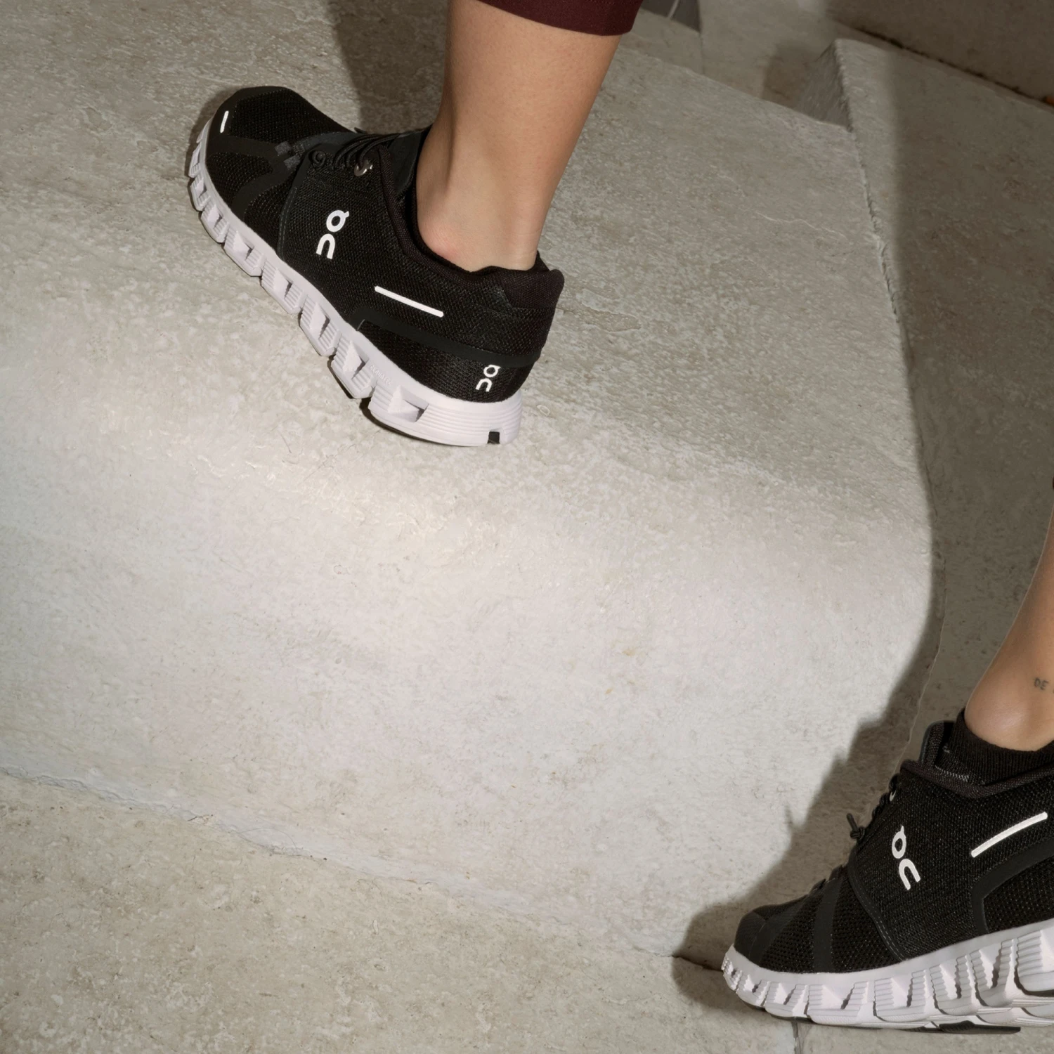 On Running Cloud 5 Womens Running Shoes - Image 7