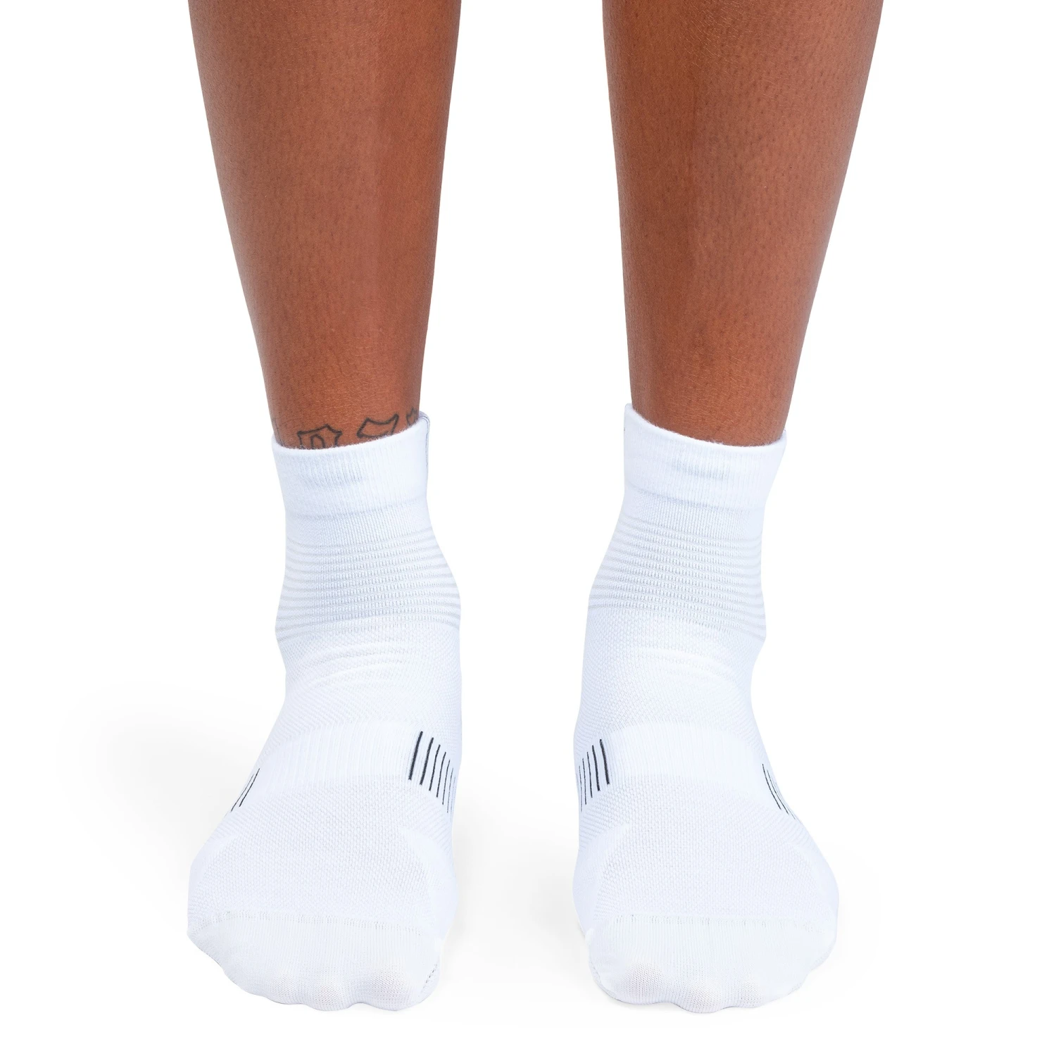 On Running Ultralight Mid Cut Running Socks - Image 4